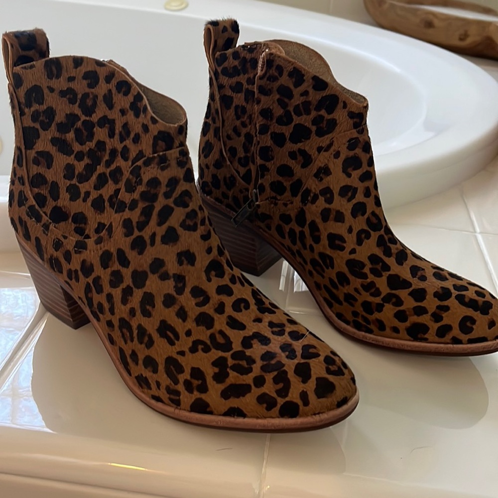 UGG leopard boots